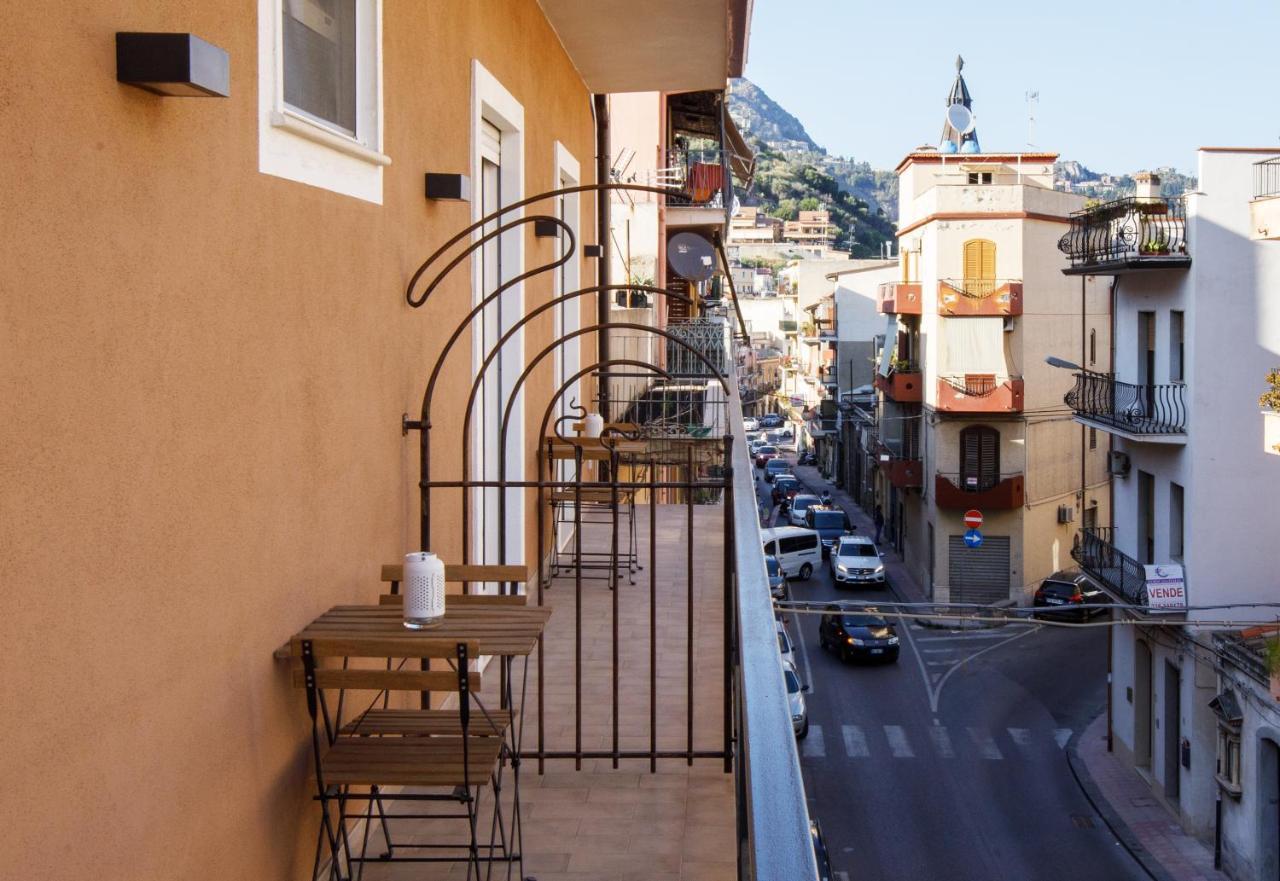 Le Tre More Giardini Naxos Dış mekan fotoğraf