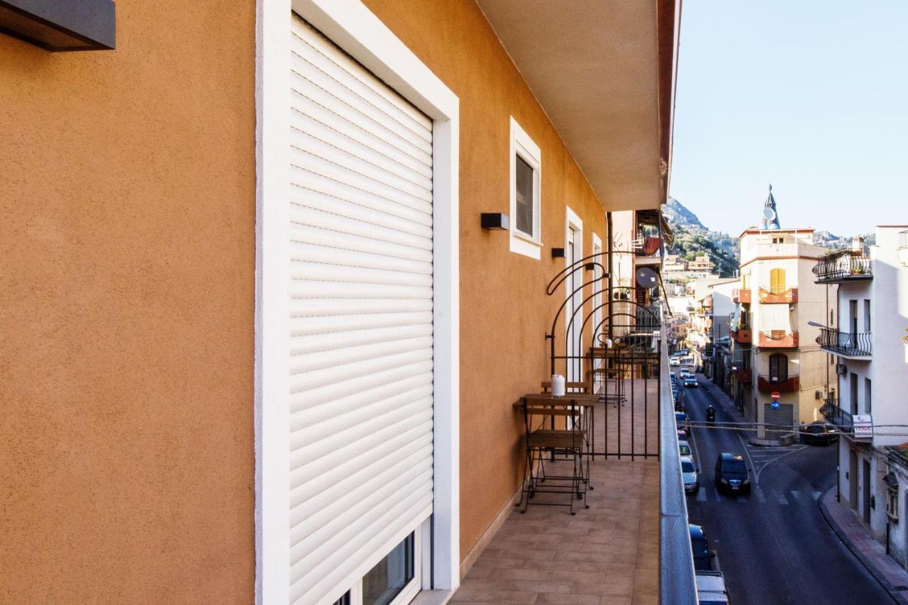 Le Tre More Giardini Naxos Dış mekan fotoğraf