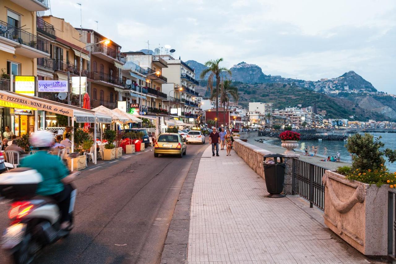 Le Tre More Giardini Naxos Dış mekan fotoğraf
